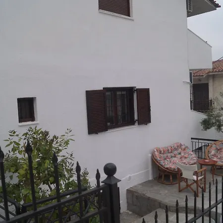Tea's Sea Apartment Siviri